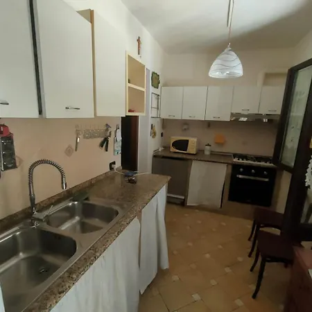 Apartamento Domus Tzia Lina *