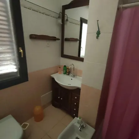 Domus Tzia Lina Apartment *